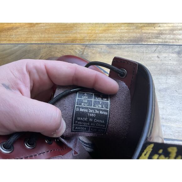 Dr. Martens Newton 1460 Air Wair Boot Cherry Leather US 6M 7W - Picture 8 of 10